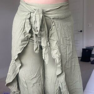 Free people green flowy pants